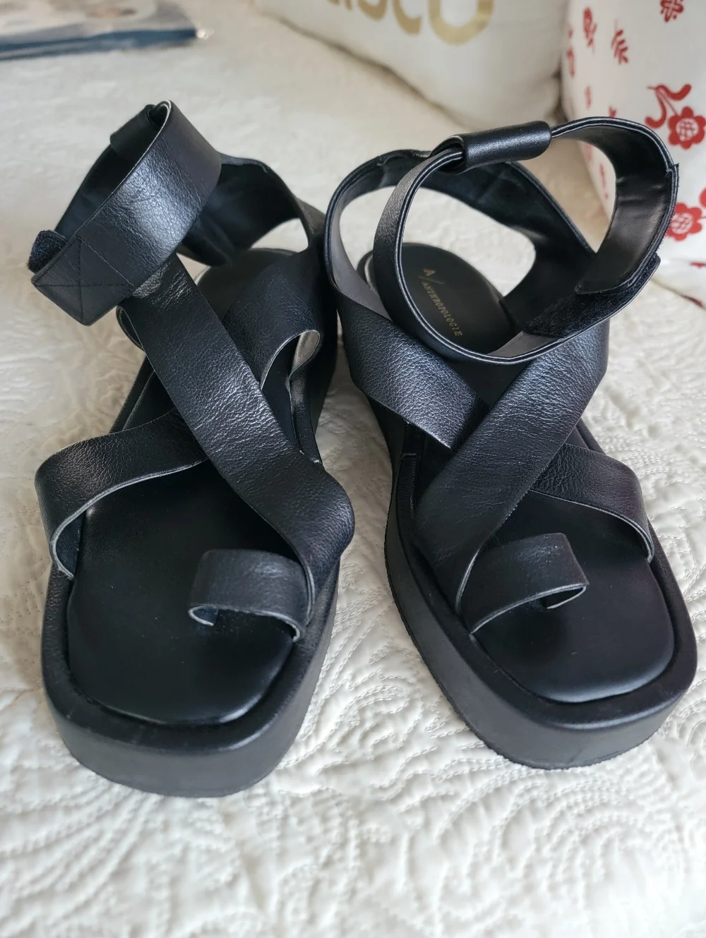 Anthropologie Toe Loop Gladiator Sandals - Picture 3 of 4